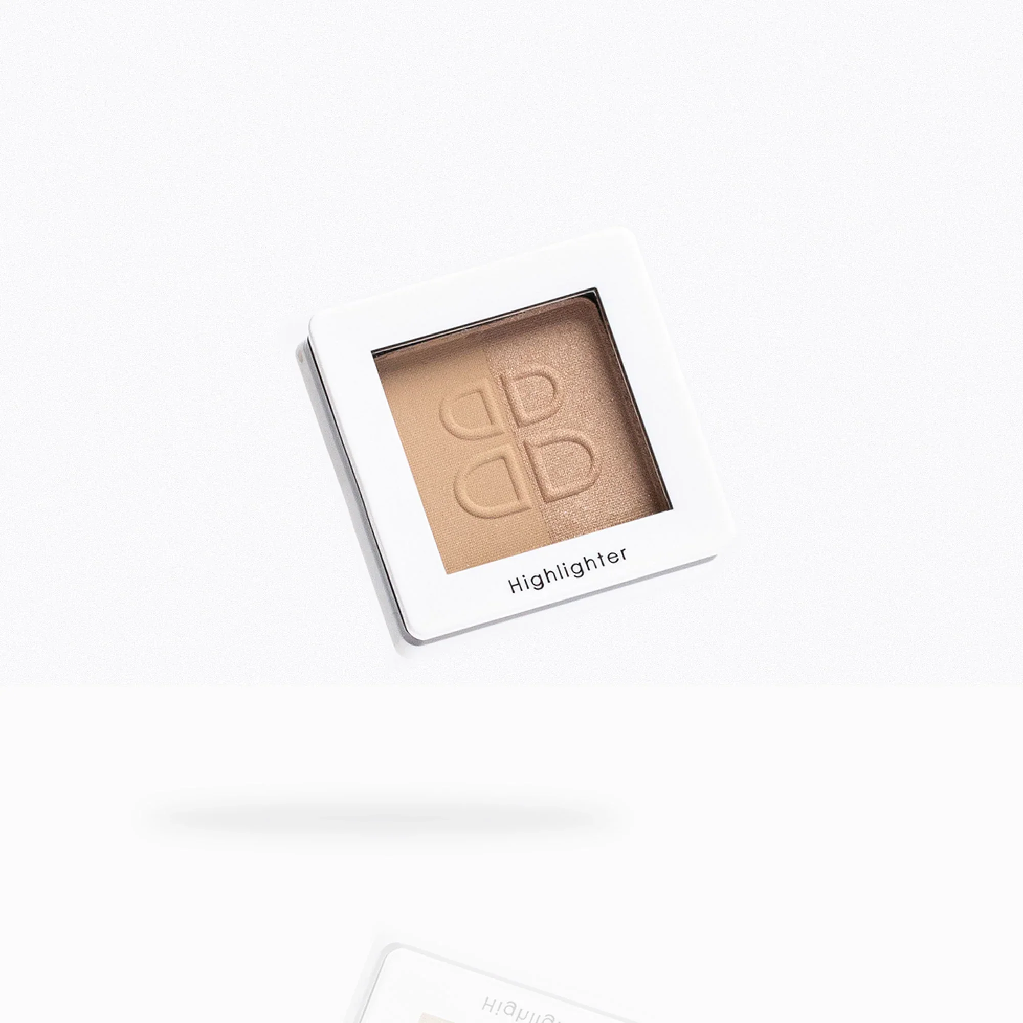 Eyebrow Highlighting Powder - Image 4